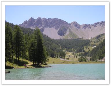 lac de l'orceyrette rando en vacances avec location à Briançon