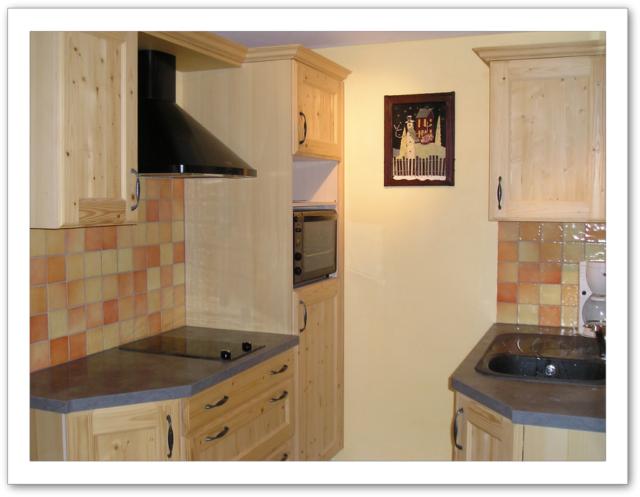 Cuisine de l'appartement en location à Serre Chevalier